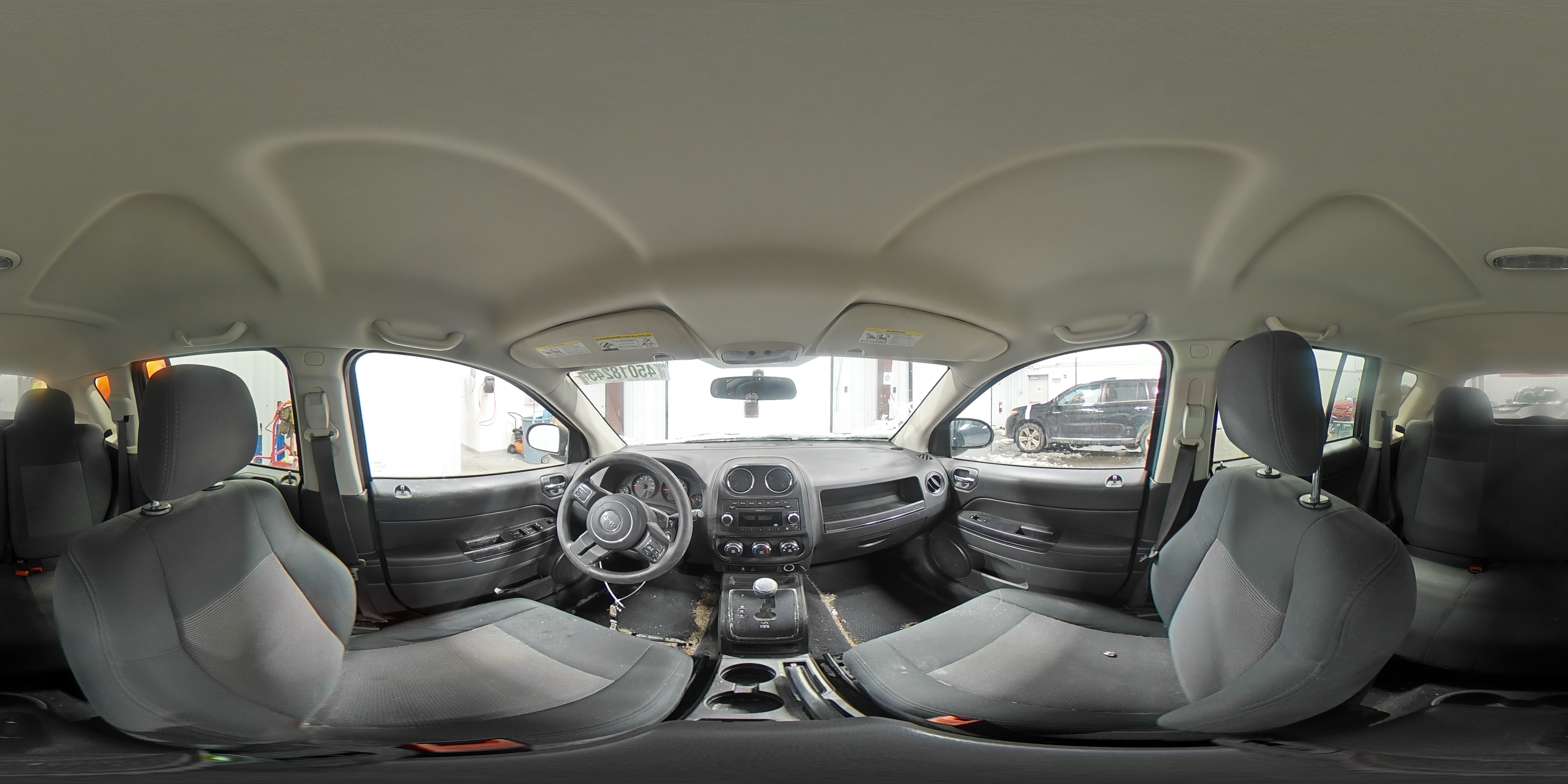 2011 Jeep Compass - Image 13