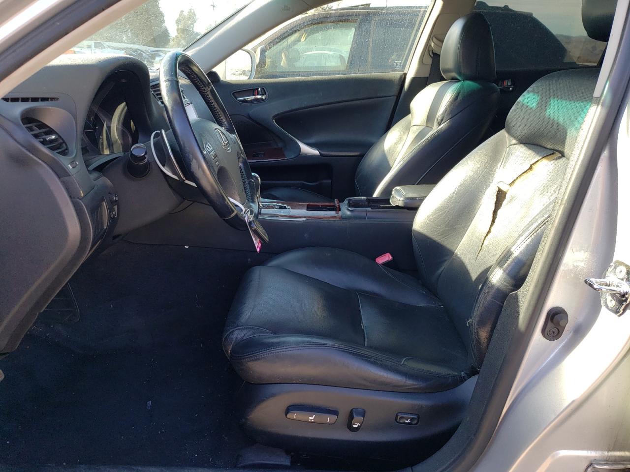 2007 Lexus IS - Image 7