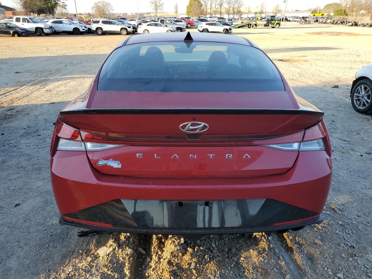 2023 Hyundai Elantra - Image 6