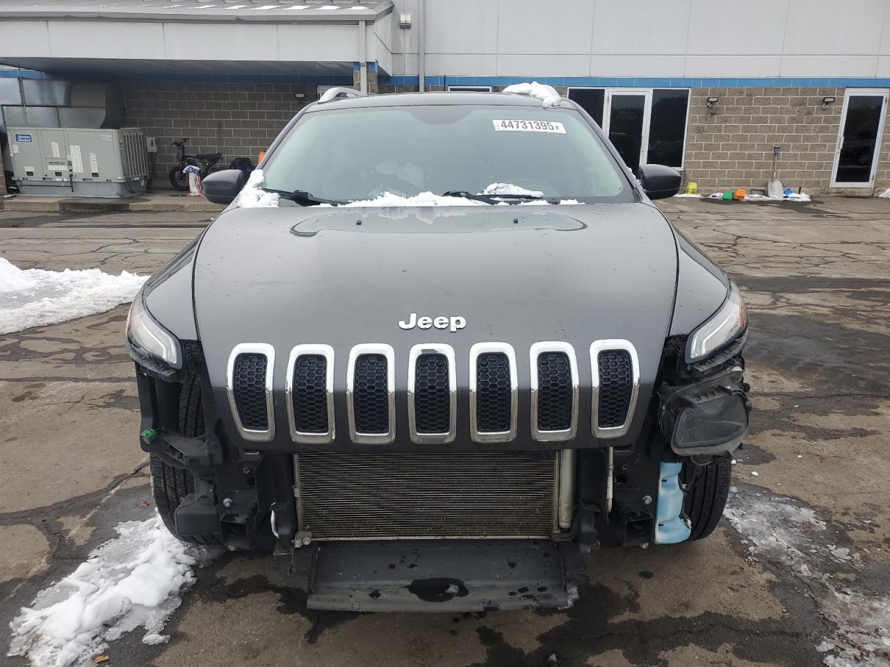 2017 Jeep Grand Cherokee - Image 5
