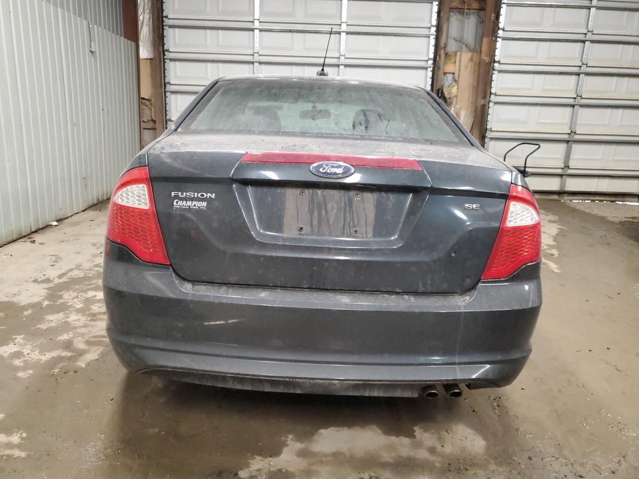2010 Ford Fusion - Image 6