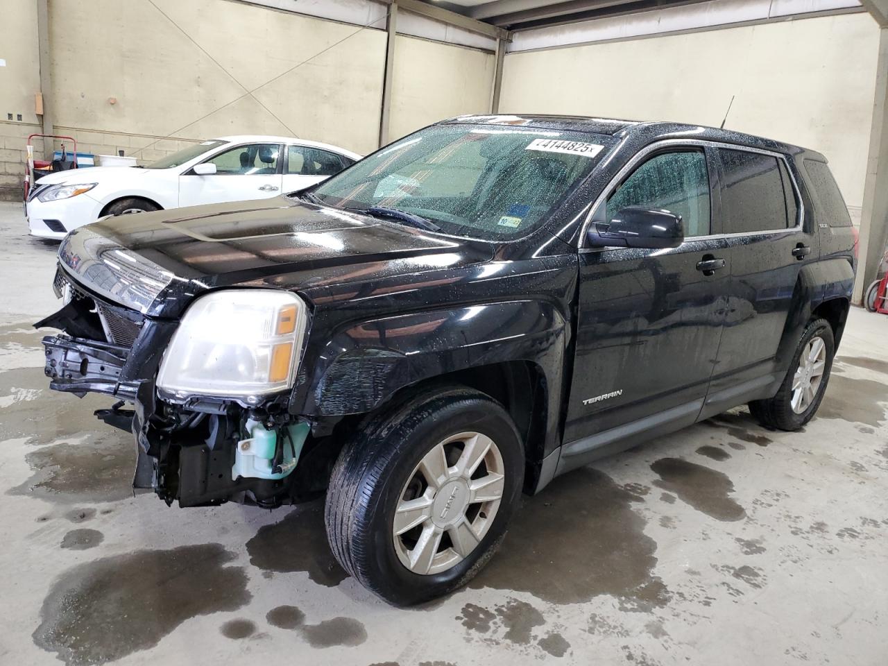 2011 GMC Terrain - Image 1