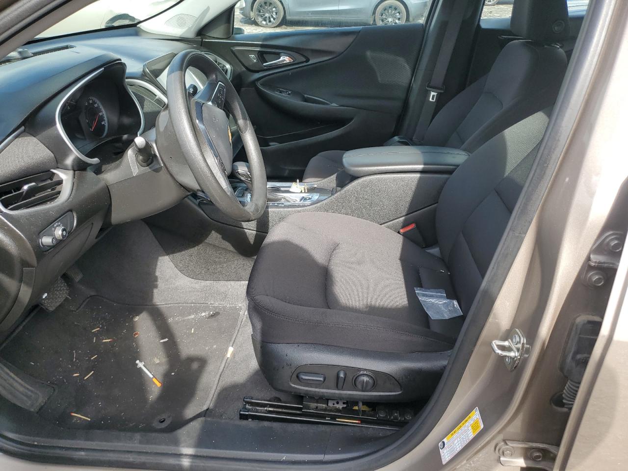 2023 Chevrolet Malibu - Image 7