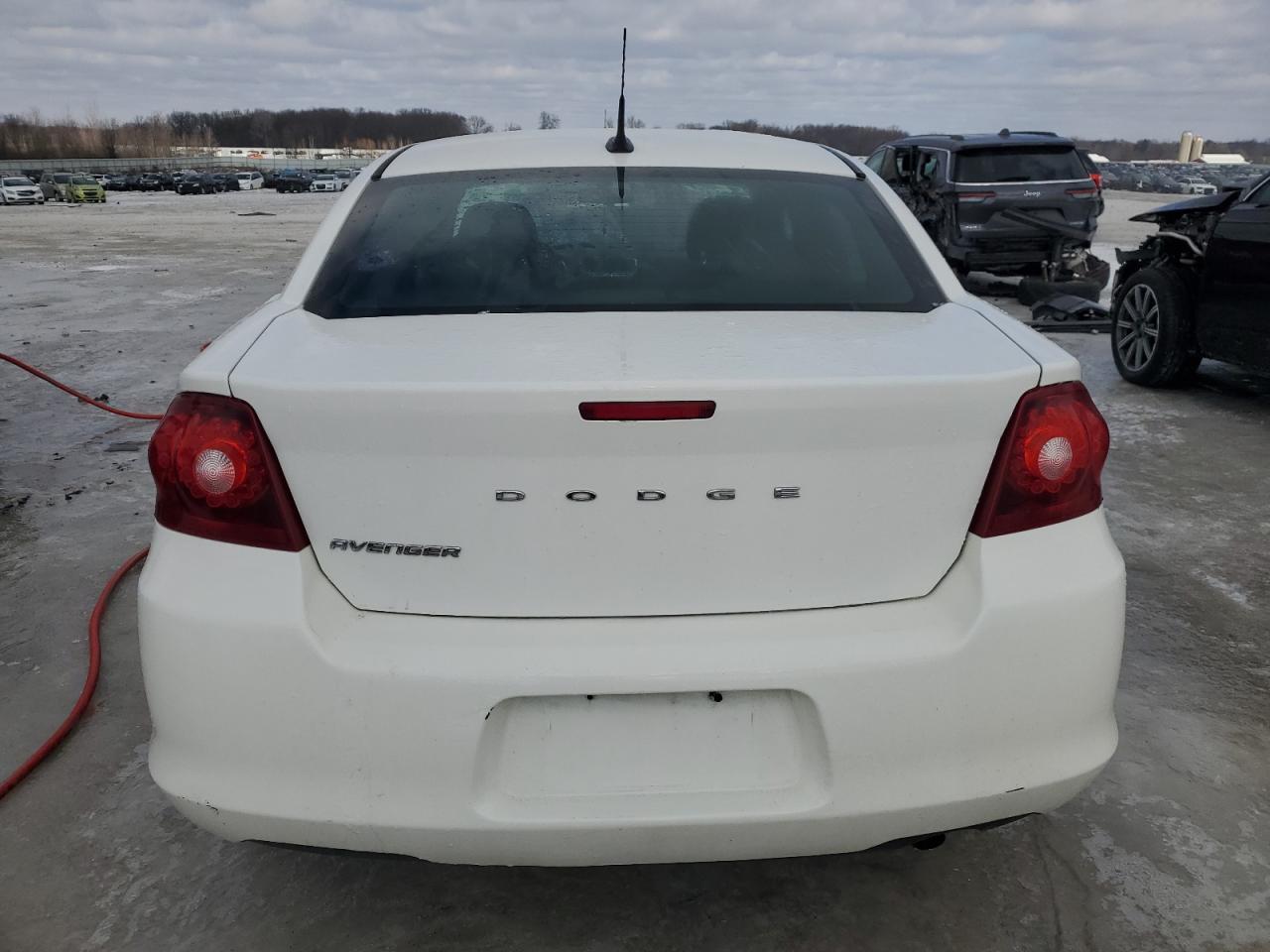 2011 Dodge Avenger - Image 6