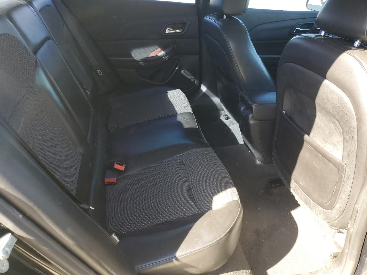 2013 Chevrolet Malibu - Image 11