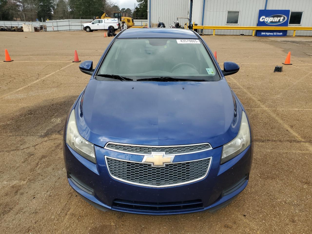2013 Chevrolet Cruze - Image 5
