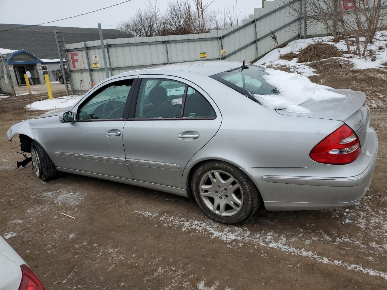 2003 Mercedes-Benz E-klasse - Image 2