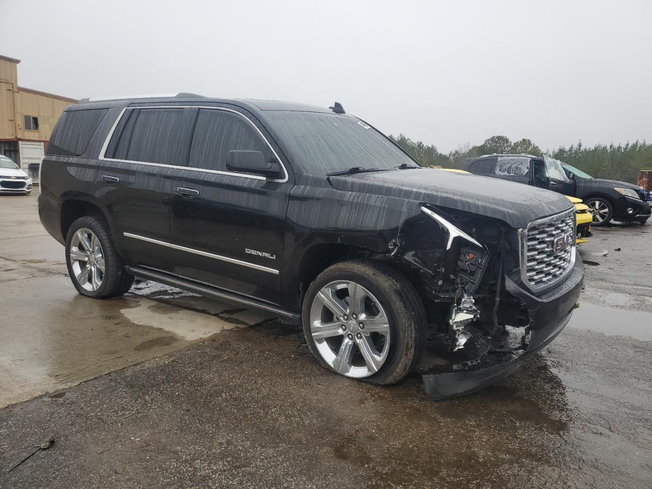 2018 GMC Yukon - Image 4
