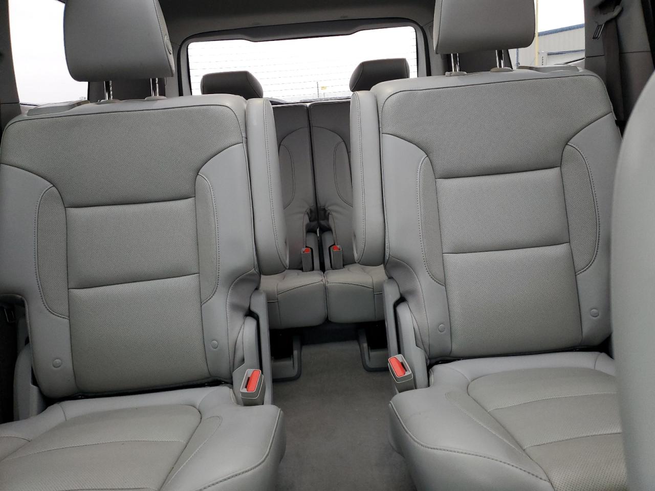 2019 GMC Acadia - Image 10