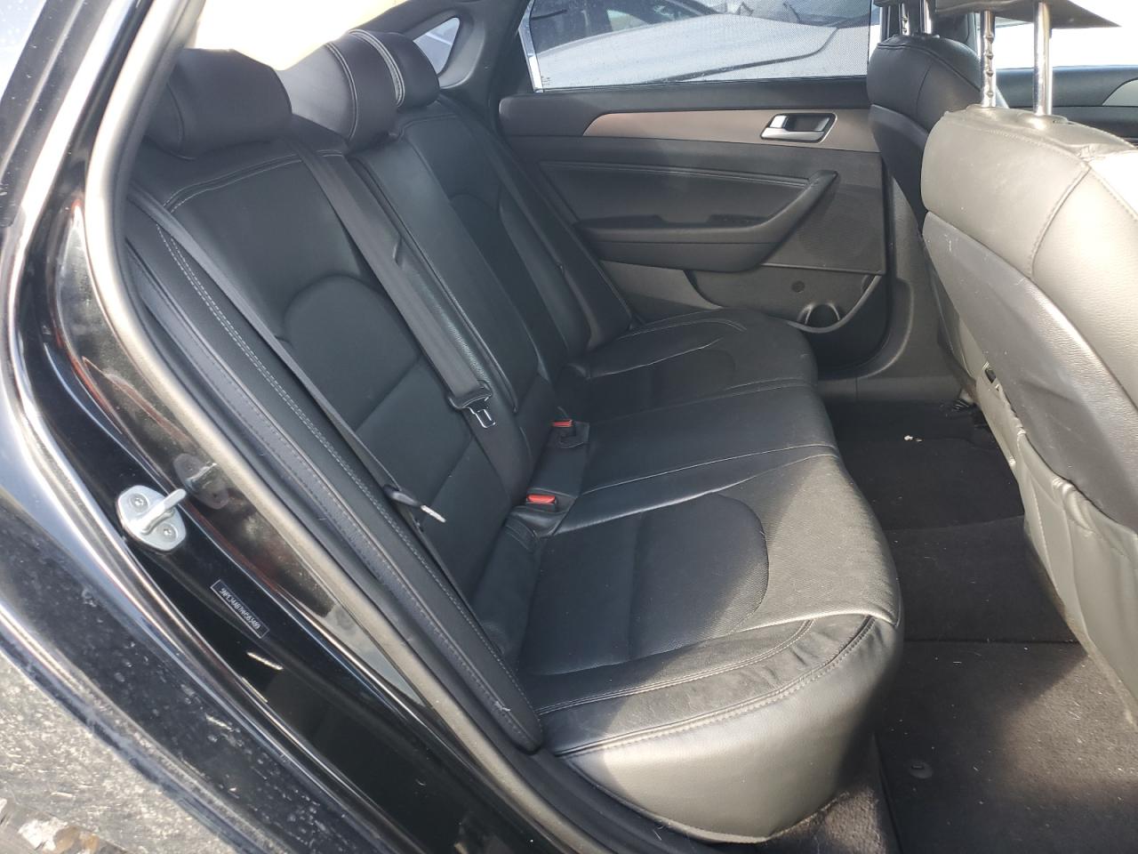 2017 Hyundai Sonata - Image 10