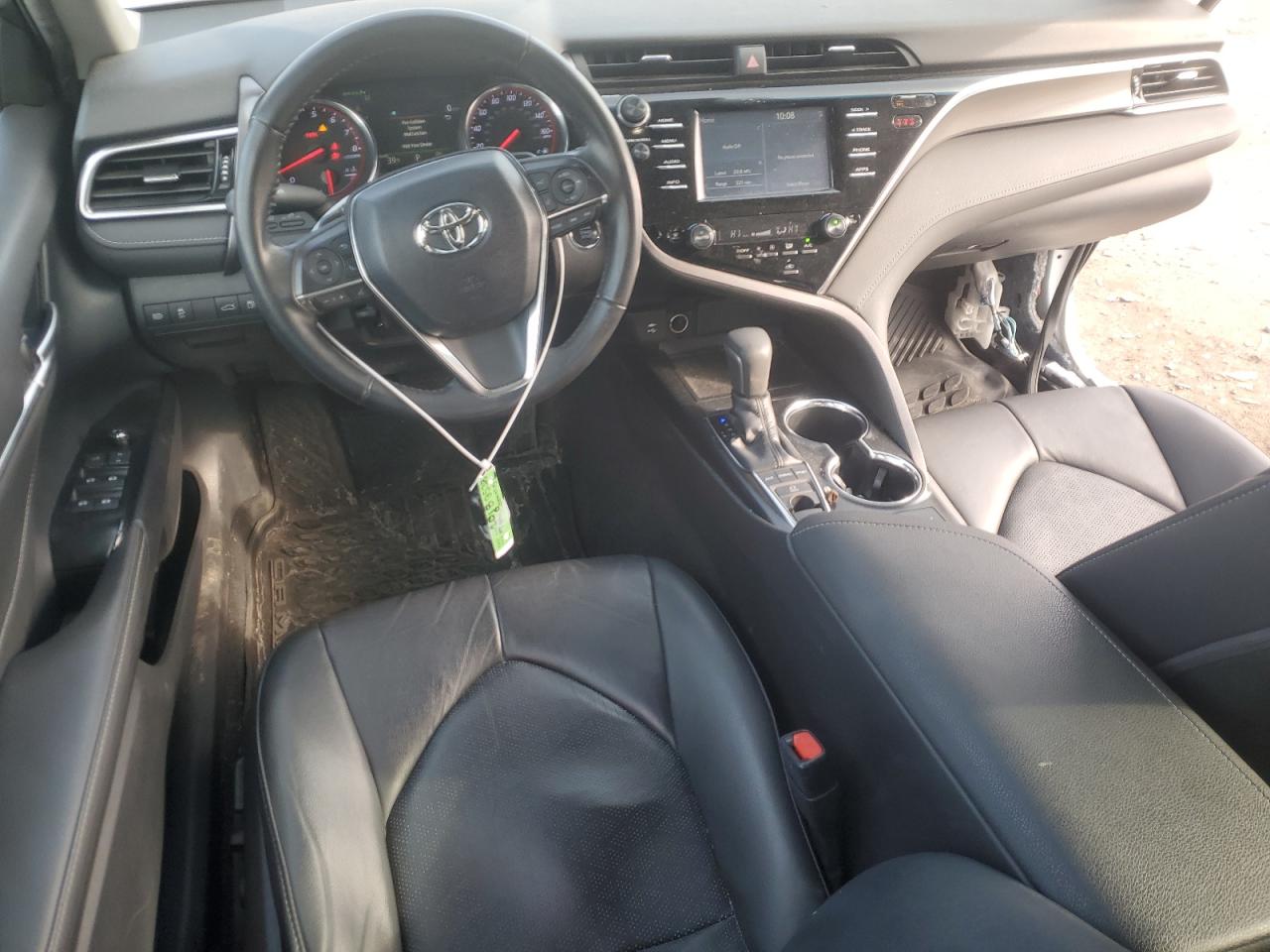 2018 Toyota Camry - Image 8