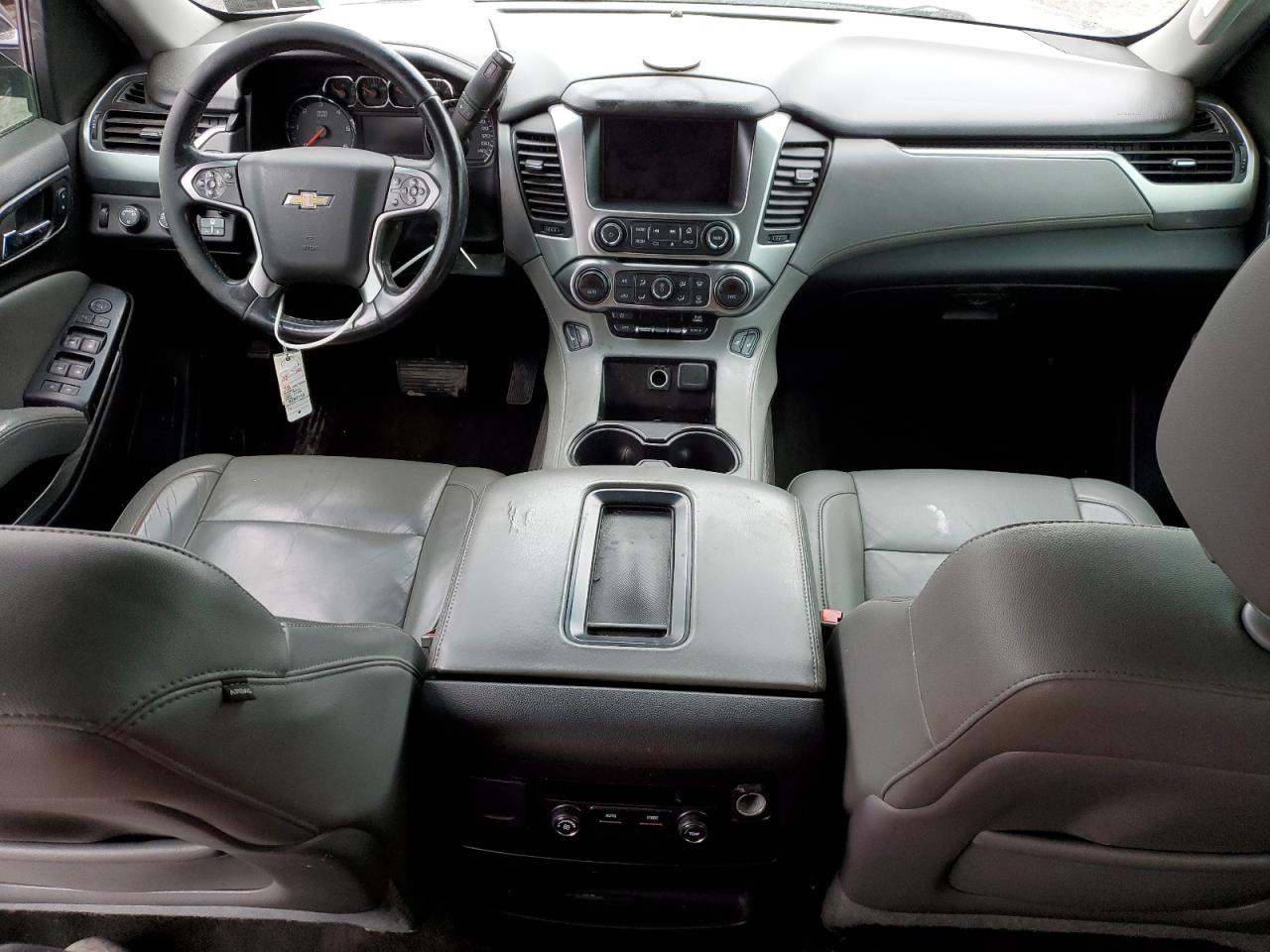 2015 Chevrolet Suburban - Image 8