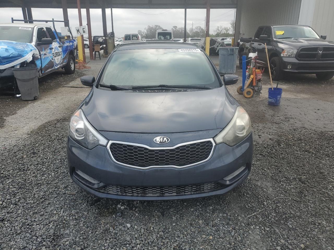 2015 Kia Forte - Image 5