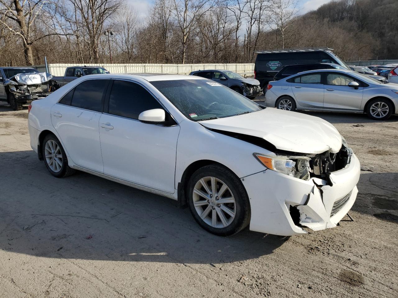 2014 Toyota Camry - Image 4