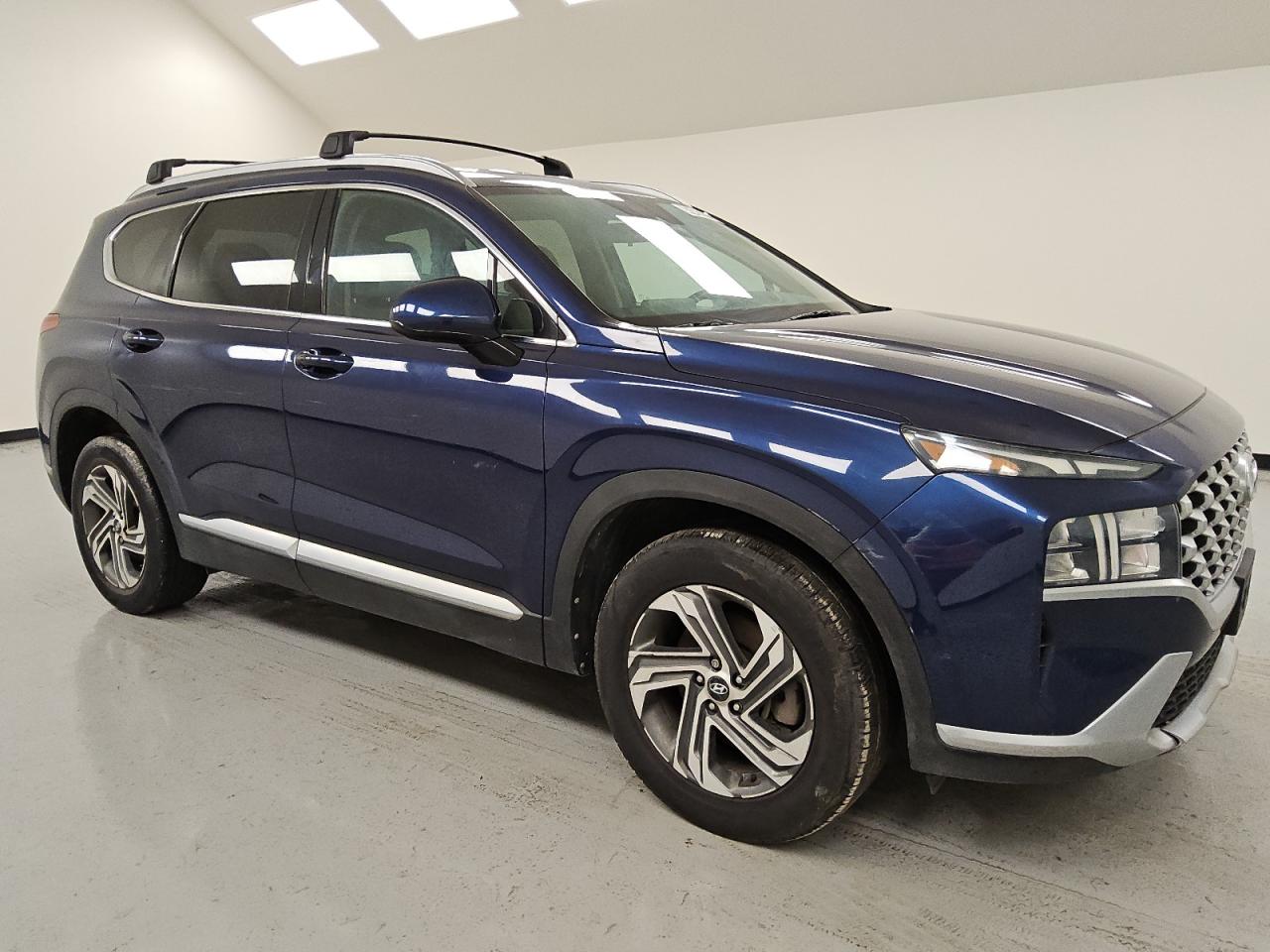 2022 Hyundai Santa Fe - Image 4