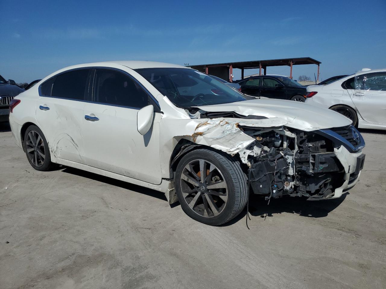 2018 Nissan Altima - Image 4