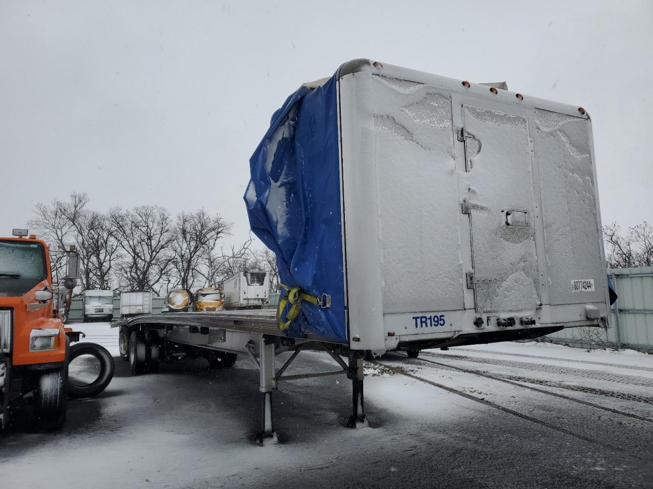 2019 Mac Flatbed Trailer de vânzare în Mcfarland, WI - Rear End