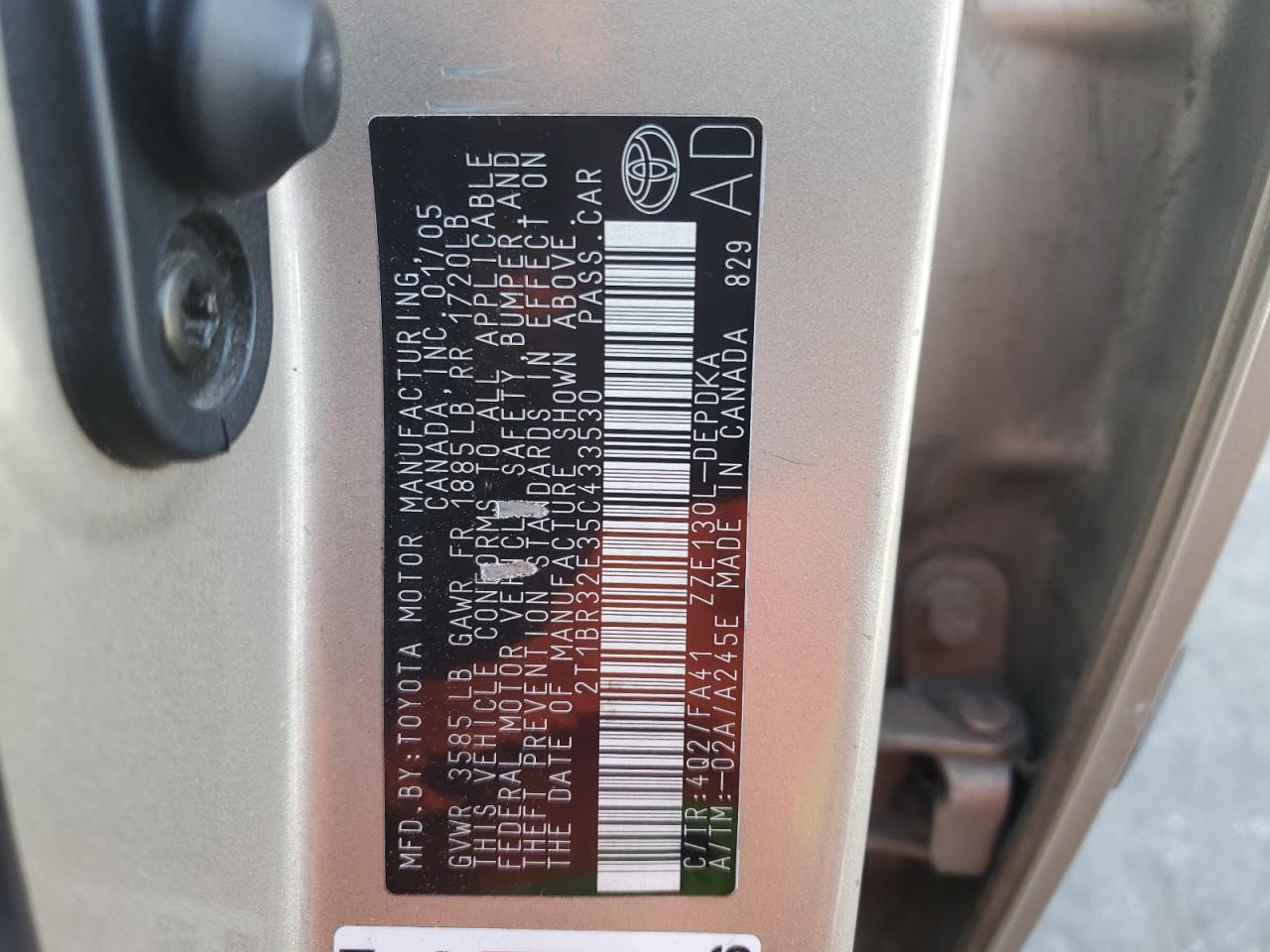 2005 Toyota Corolla - Image 12