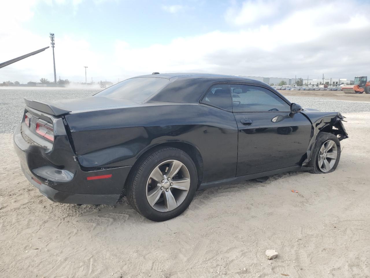 2015 Dodge Challenger - Image 3