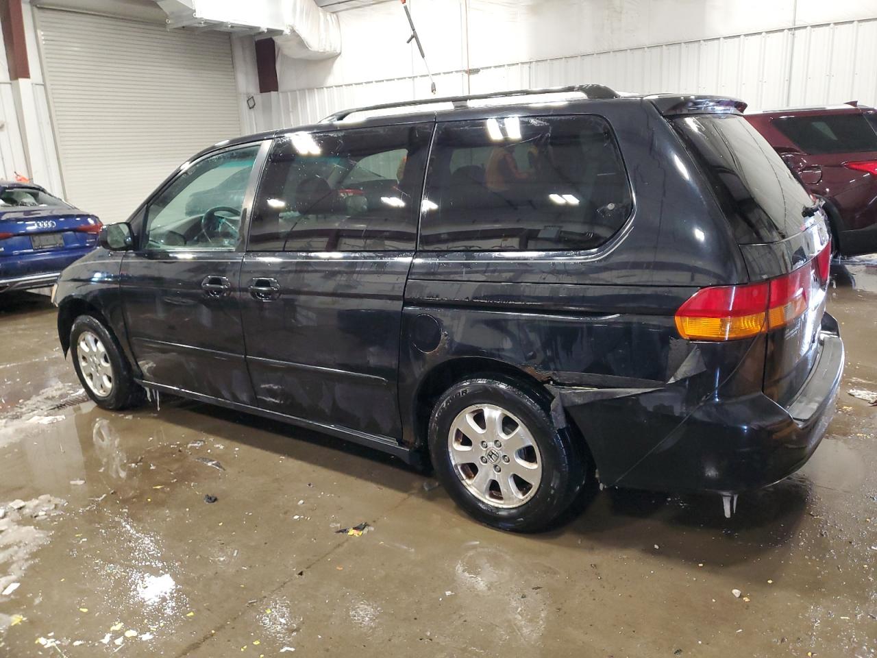 2004 Honda Odyssey - Image 2