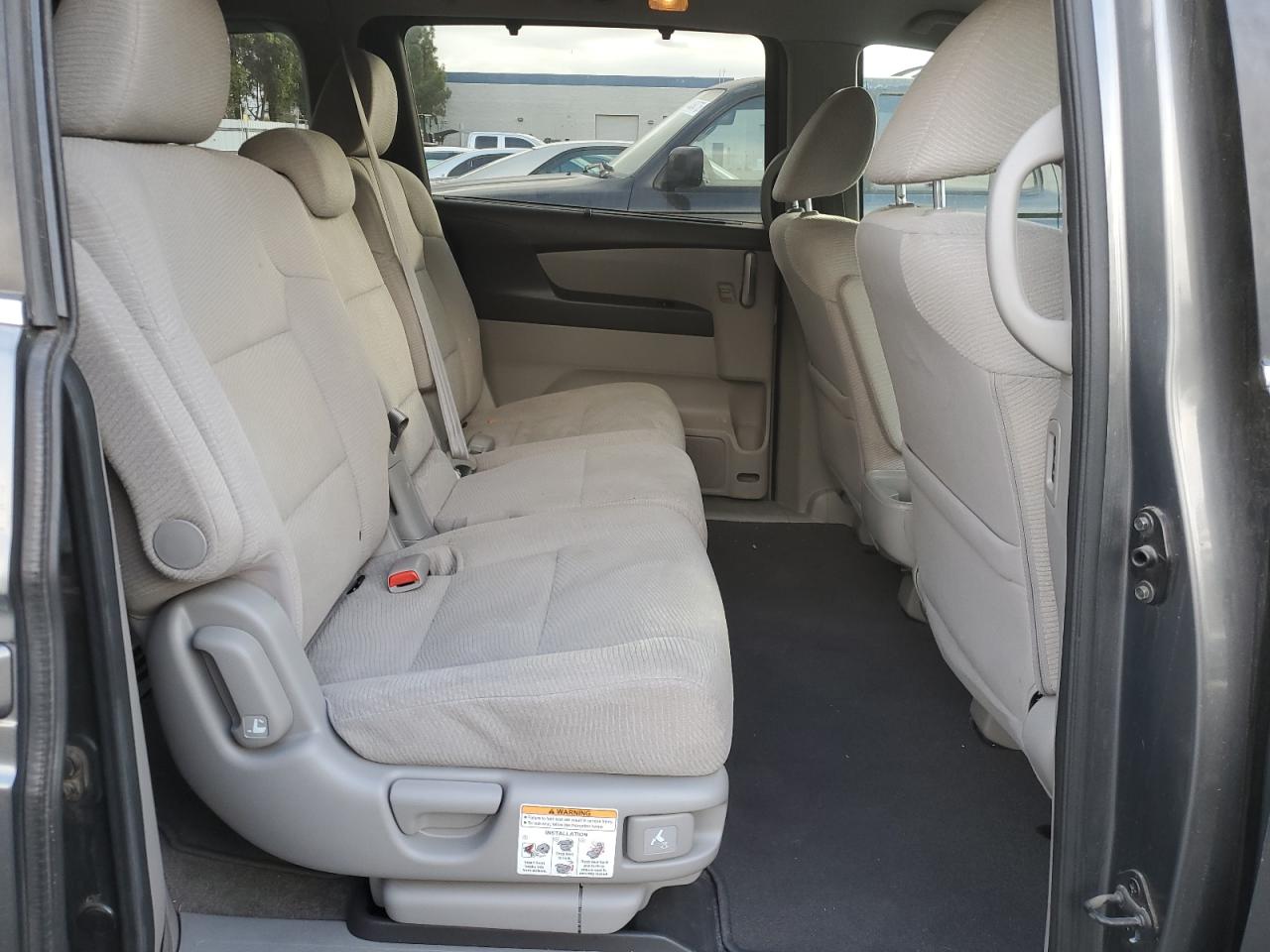 2012 Honda Odyssey - Image 11