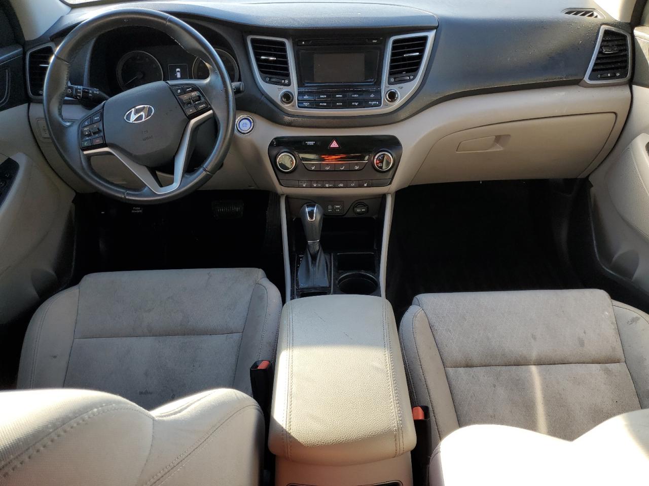 2017 Hyundai Tucson - Image 8