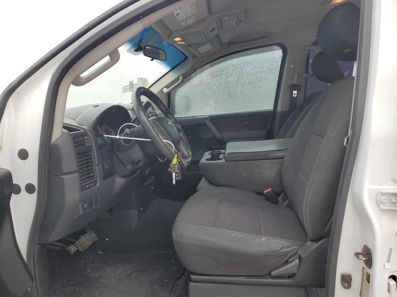 2013 Nissan Titan - Image 7