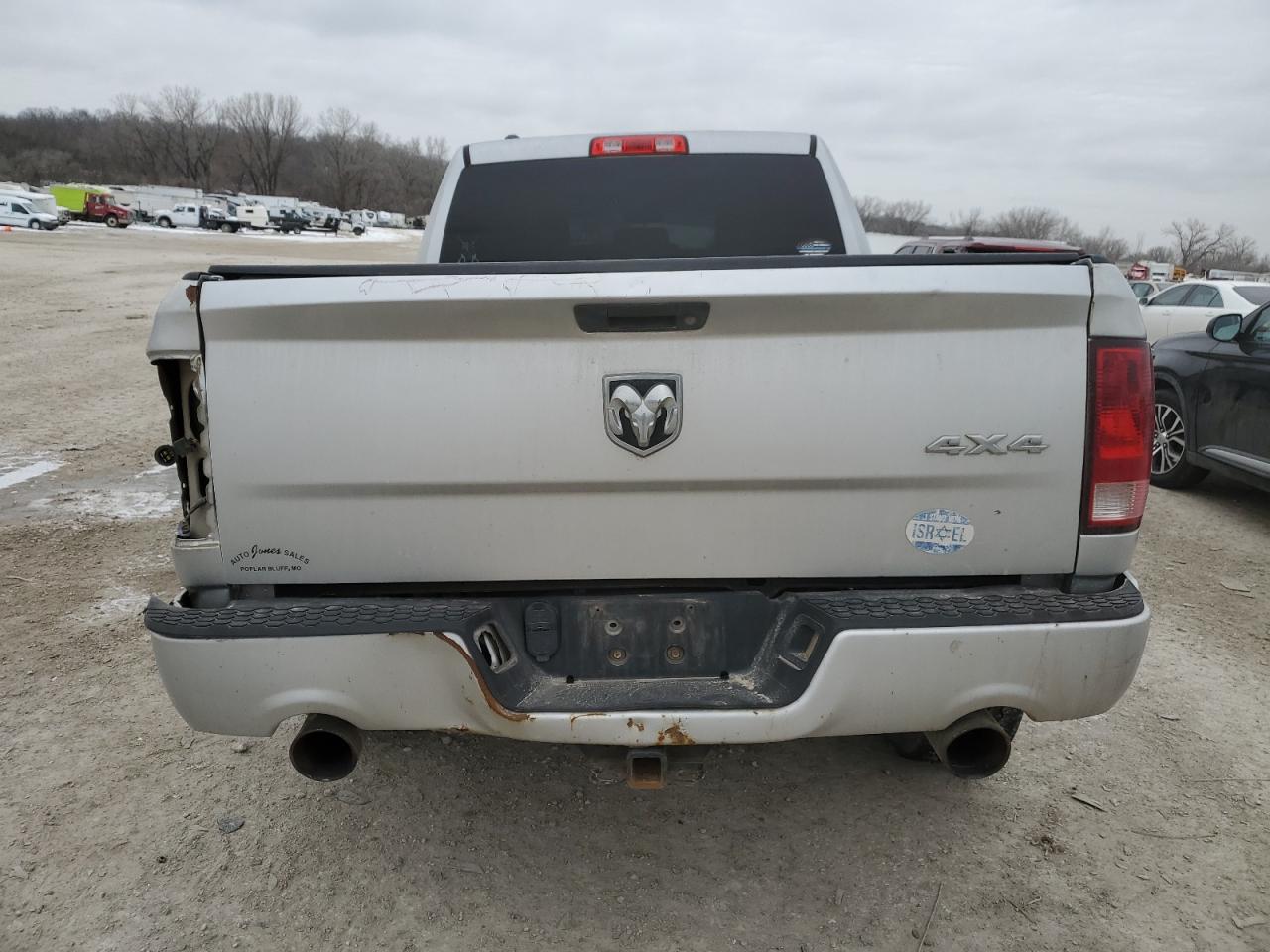 2013 RAM 1500 - Image 6
