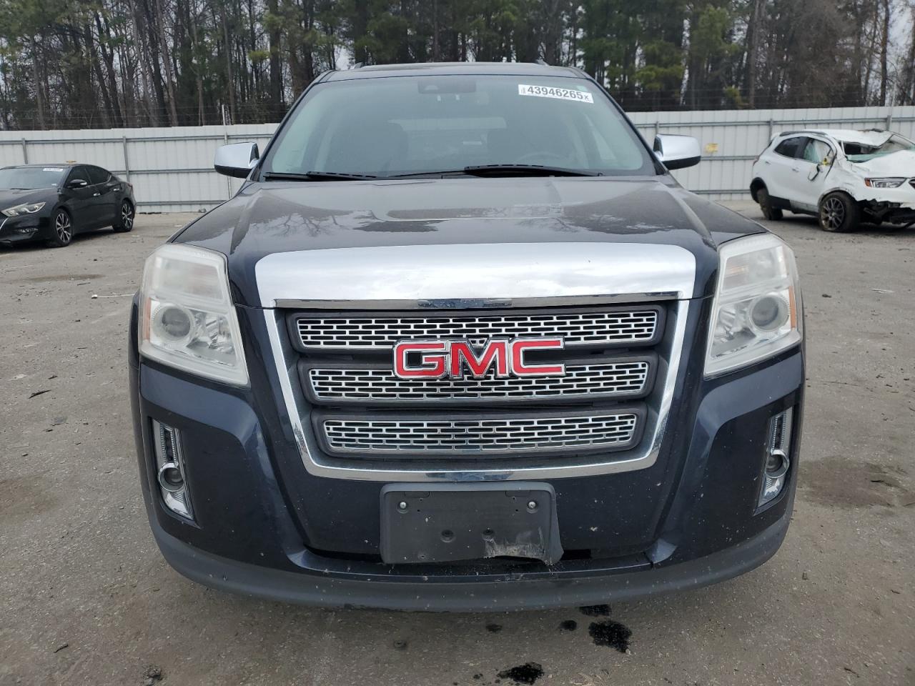 2015 GMC Terrain - Image 5