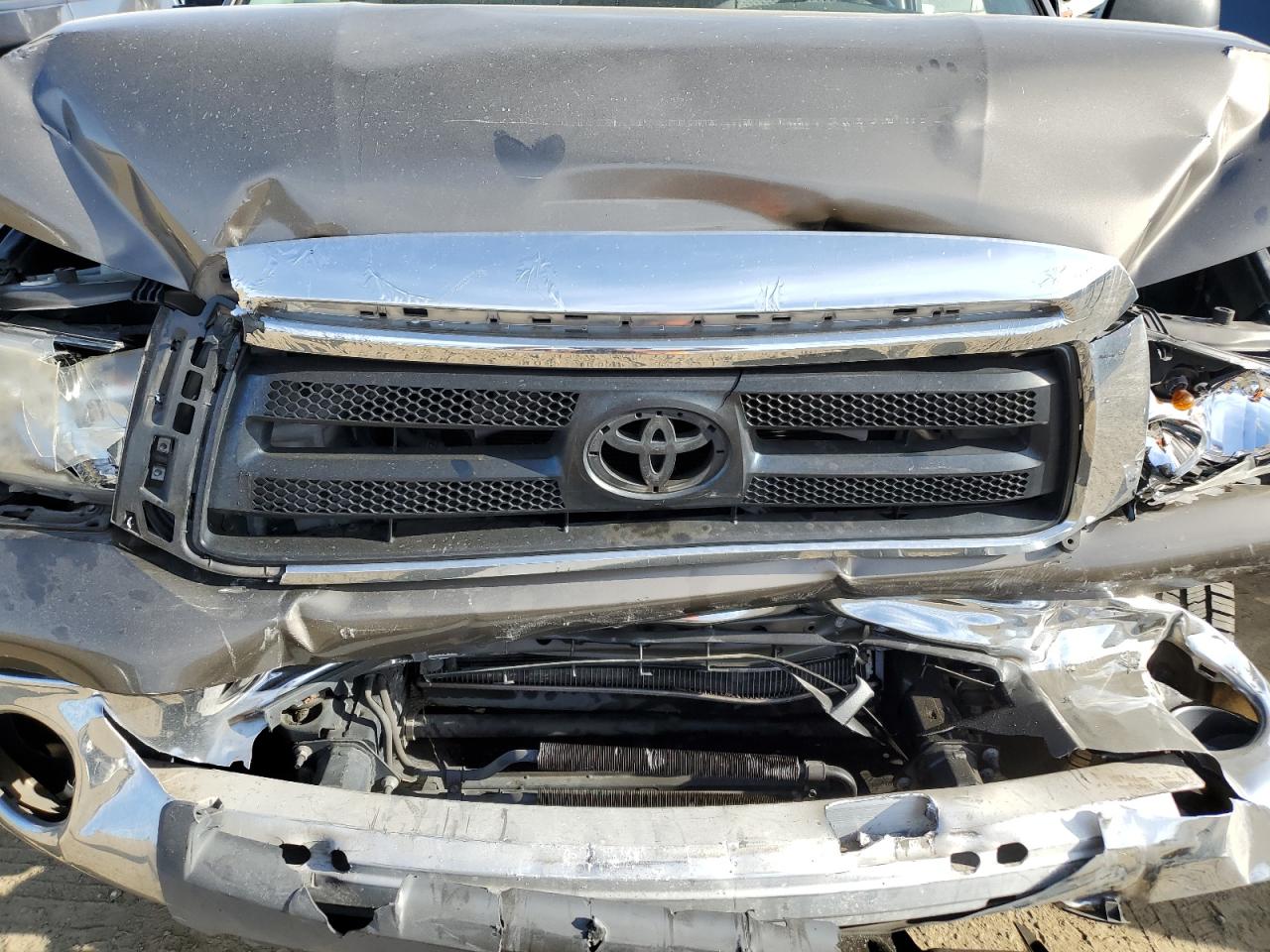 2010 Toyota Tundra - Image 12