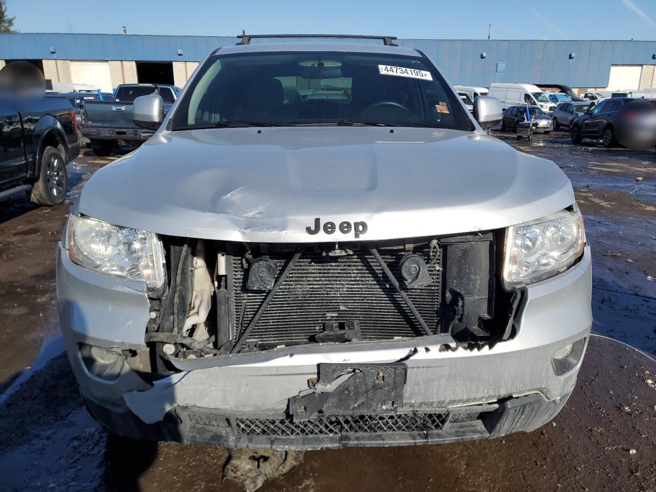 2013 Jeep Grand Cherokee - Image 5