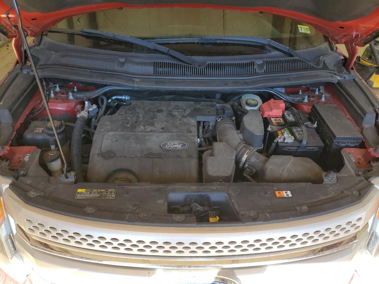 2012 Ford Explorer - Image 12