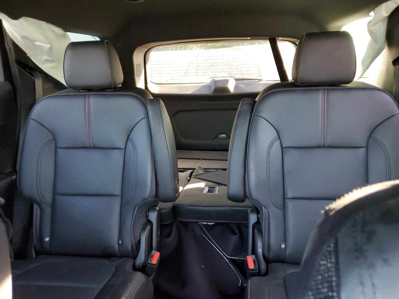 2022 Chevrolet Traverse - Image 10