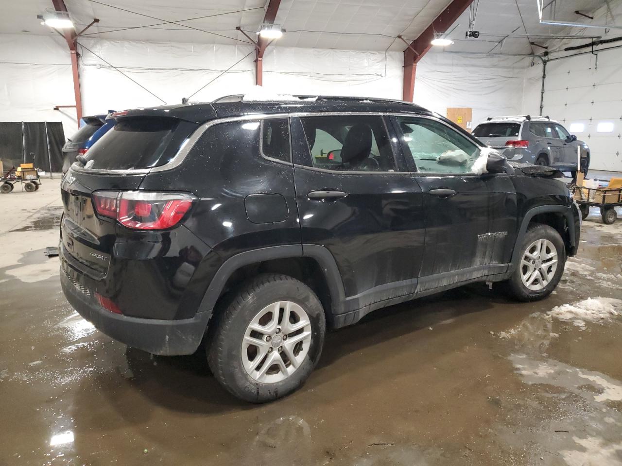 2019 Jeep Compass - Image 3