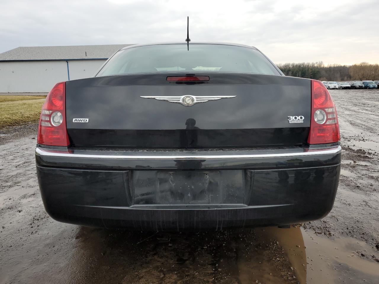 2008 Chrysler 300 - Image 6