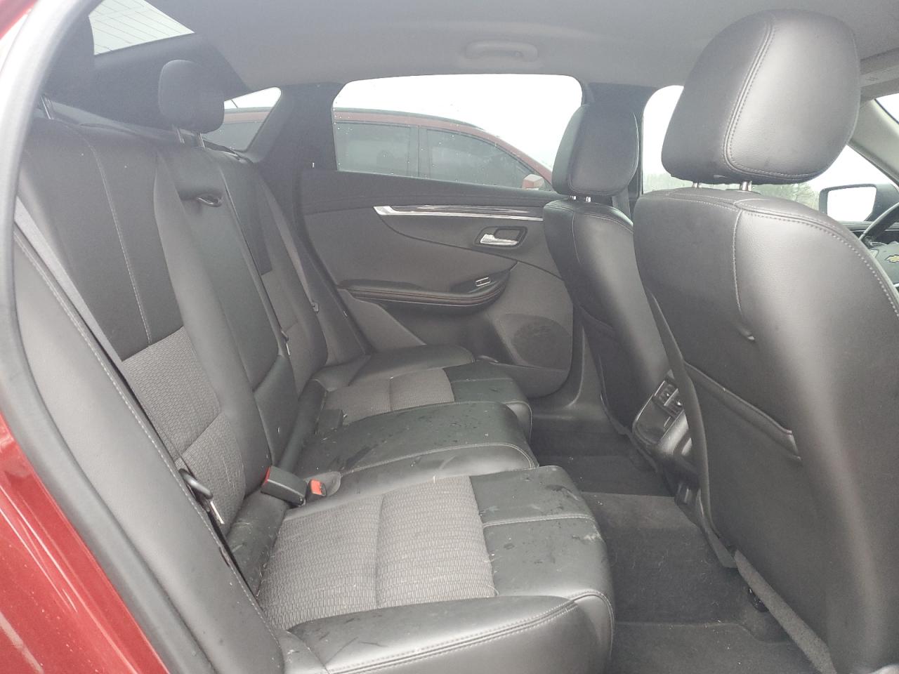 2017 Chevrolet Impala - Image 10