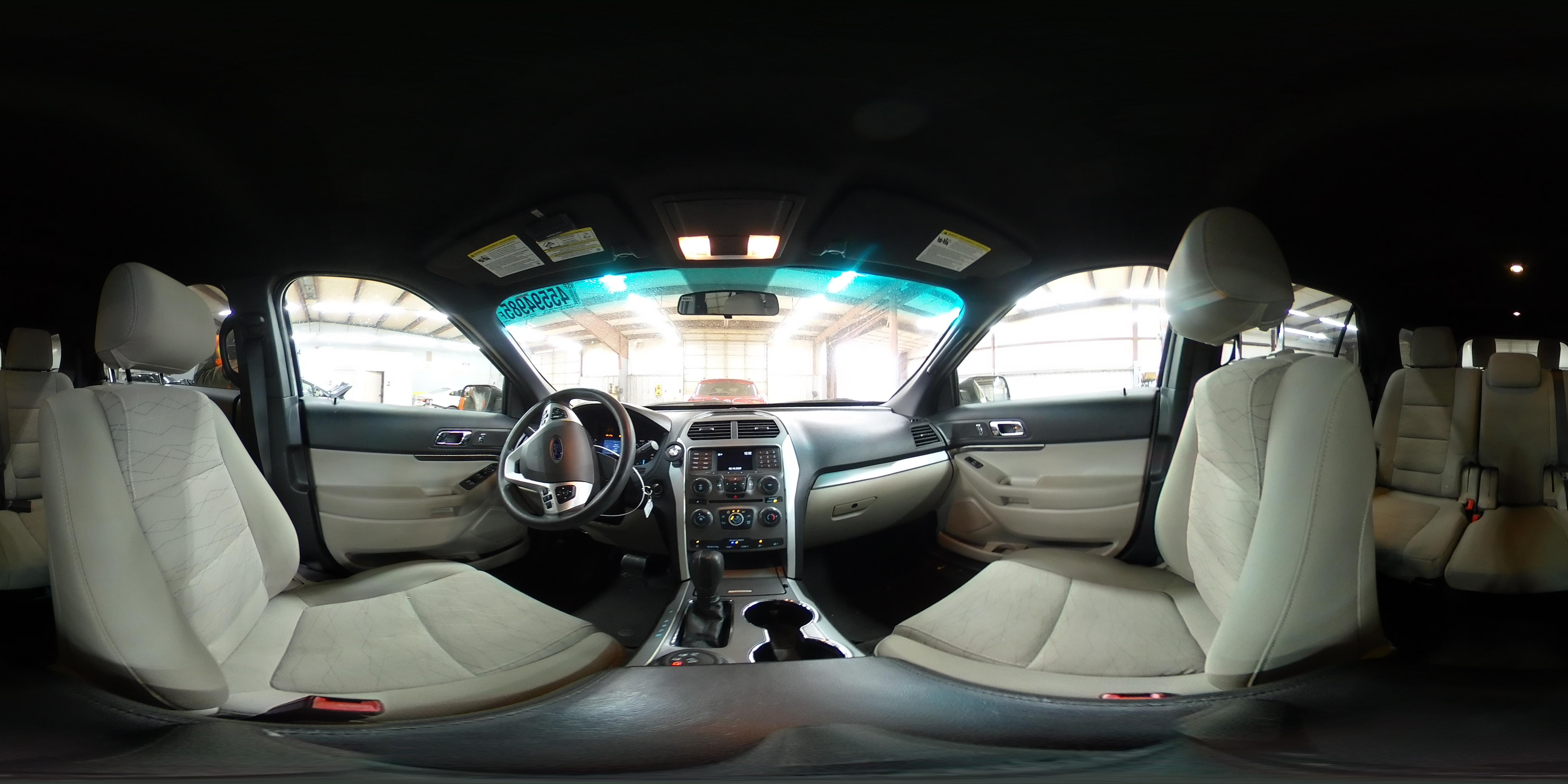 2014 Ford Explorer - Image 14