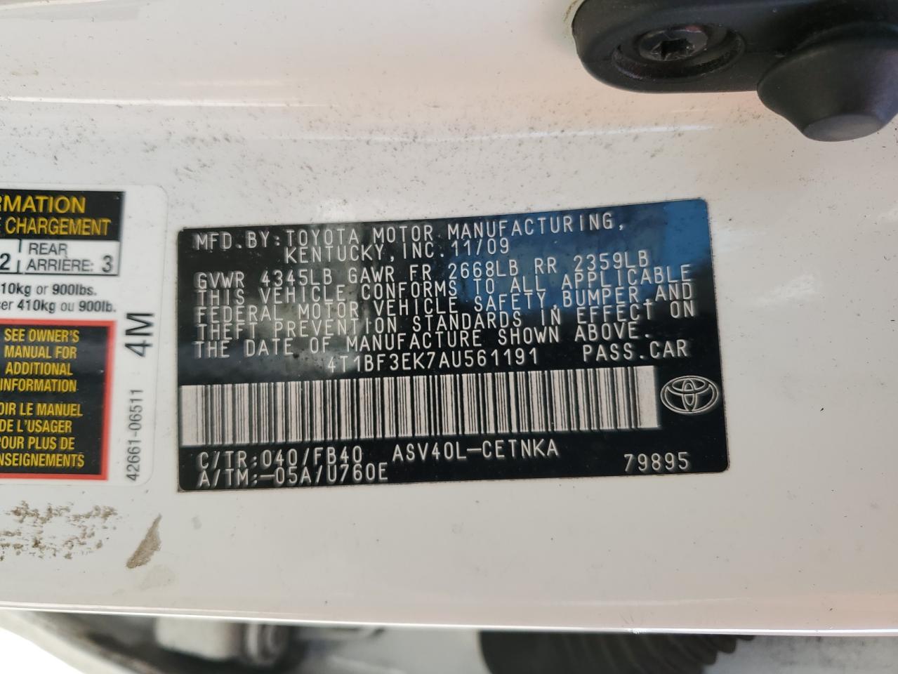 2010 Toyota Camry - Image 12