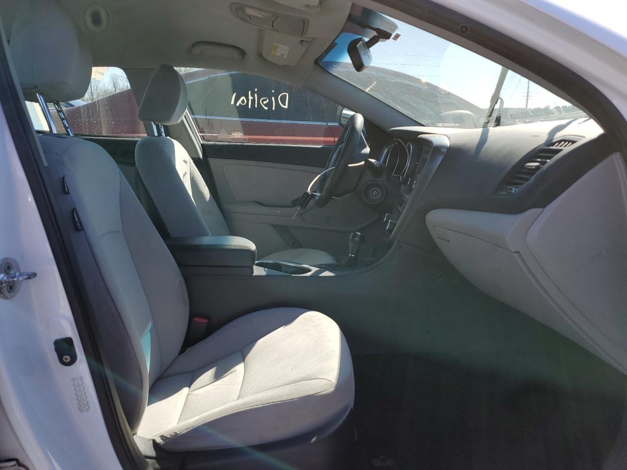 2015 Kia Optima - Image 7