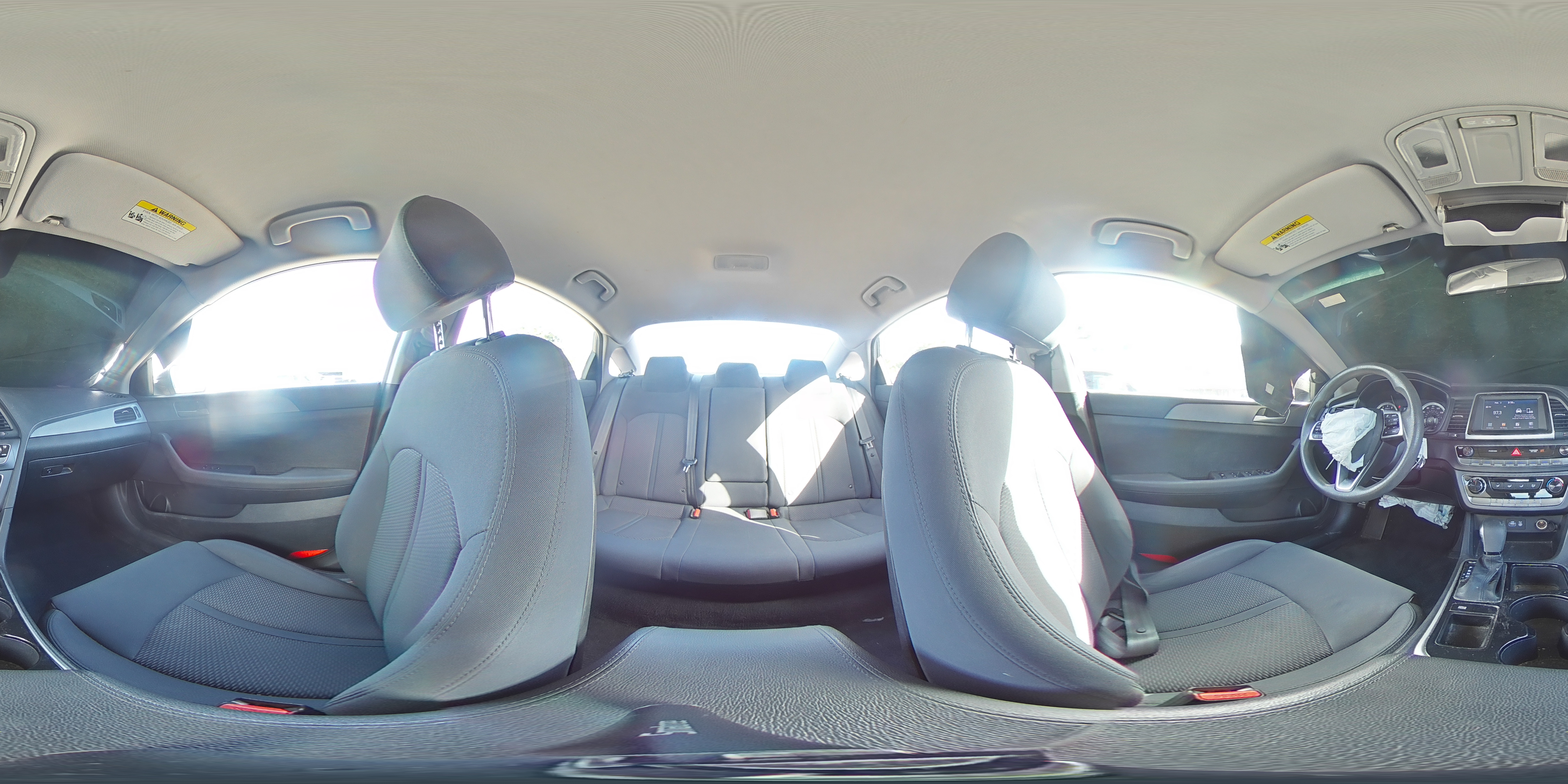 2019 Hyundai Sonata - Image 14