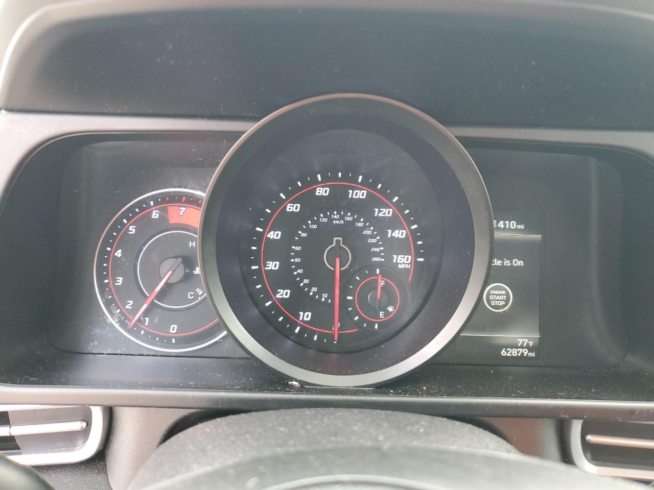 2022 Hyundai Elantra - Image 9