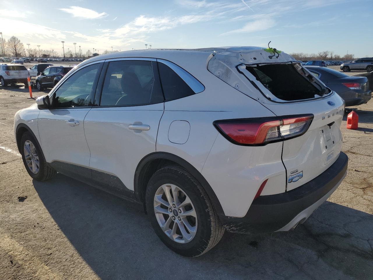 2020 Ford Escape - Image 2