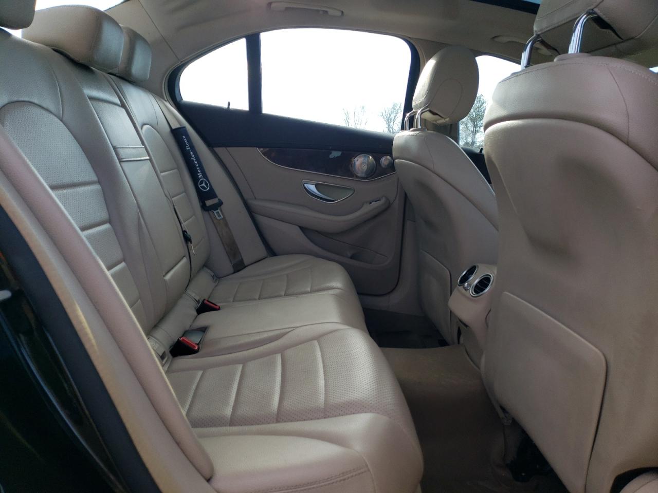 2015 Mercedes-Benz C-klasse - Image 10