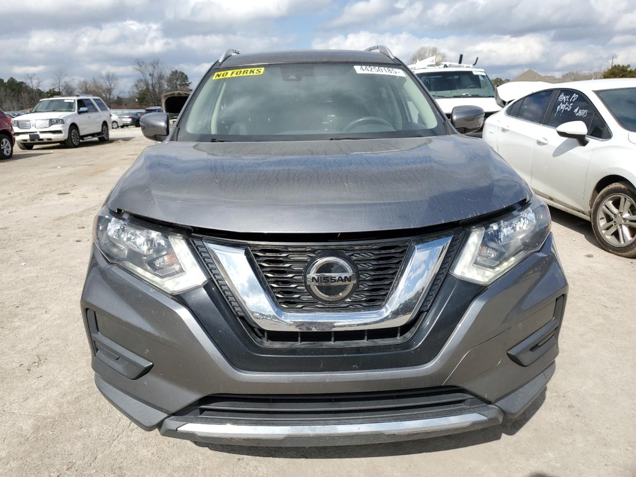 2020 Nissan Rogue - Image 5