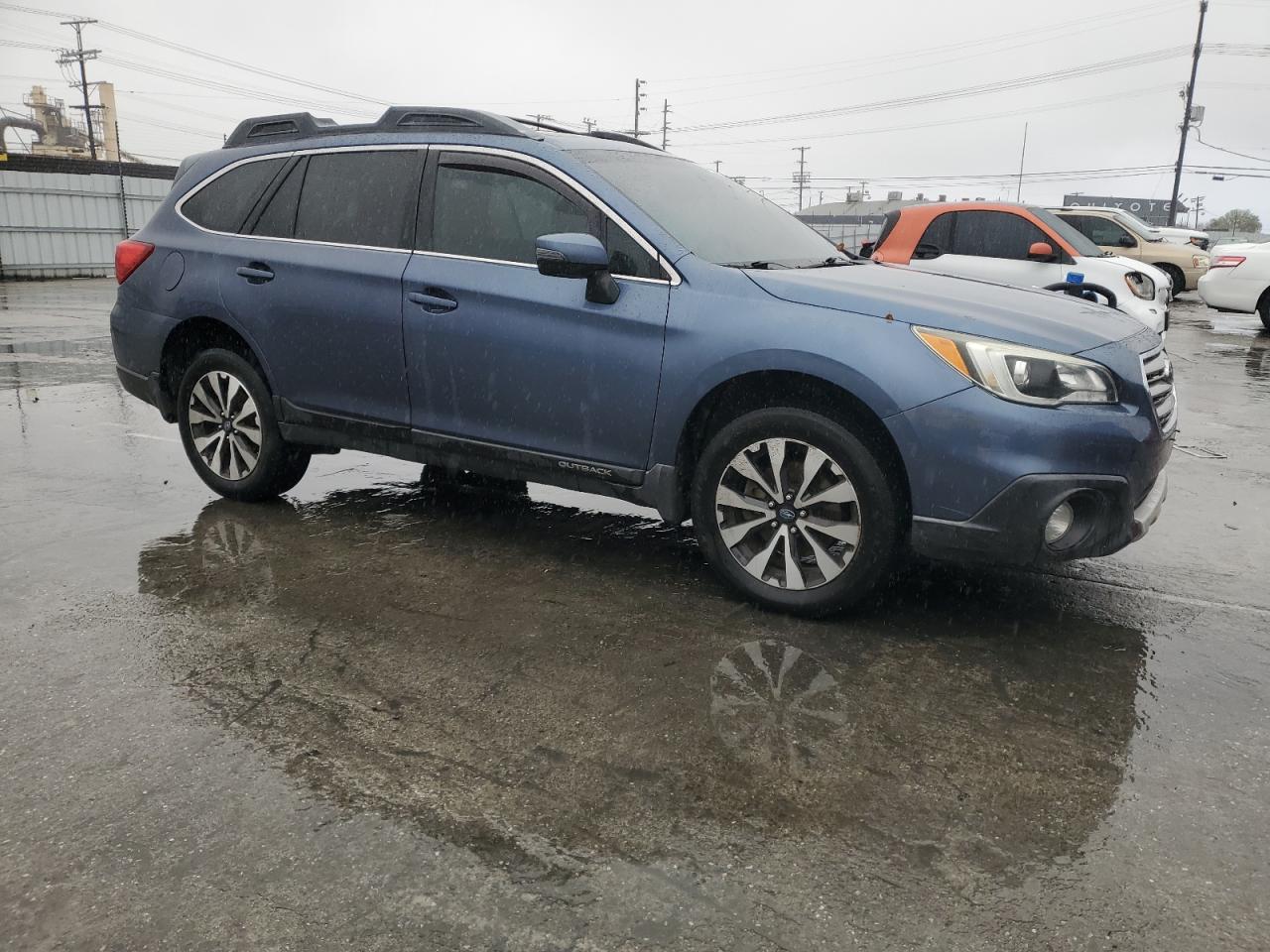 2015 Subaru Outback - Image 4