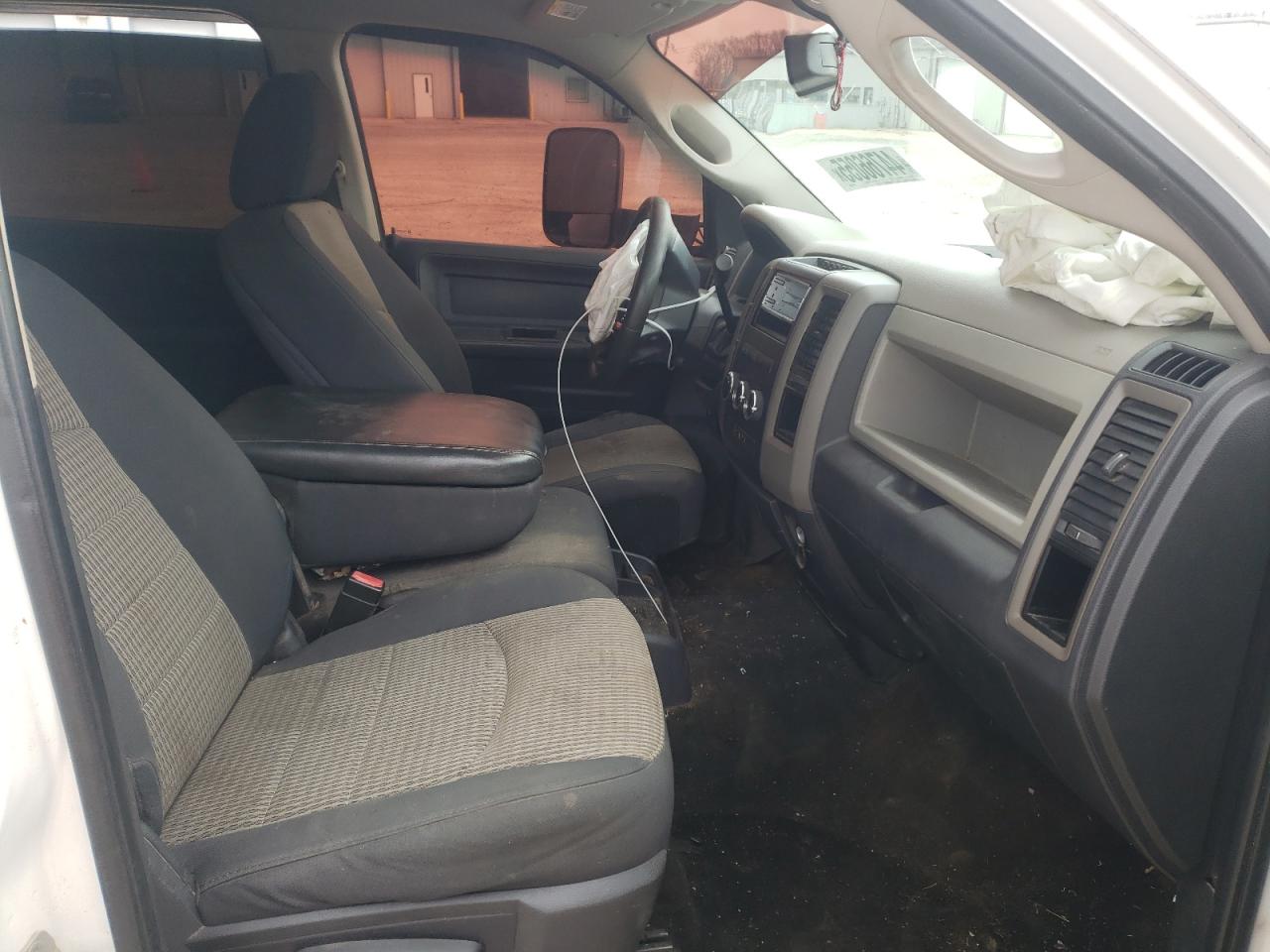 2012 Dodge RAM - Image 7