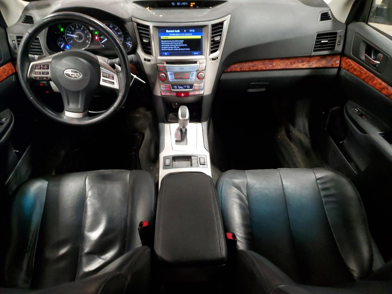 2012 Subaru Outback - Image 8