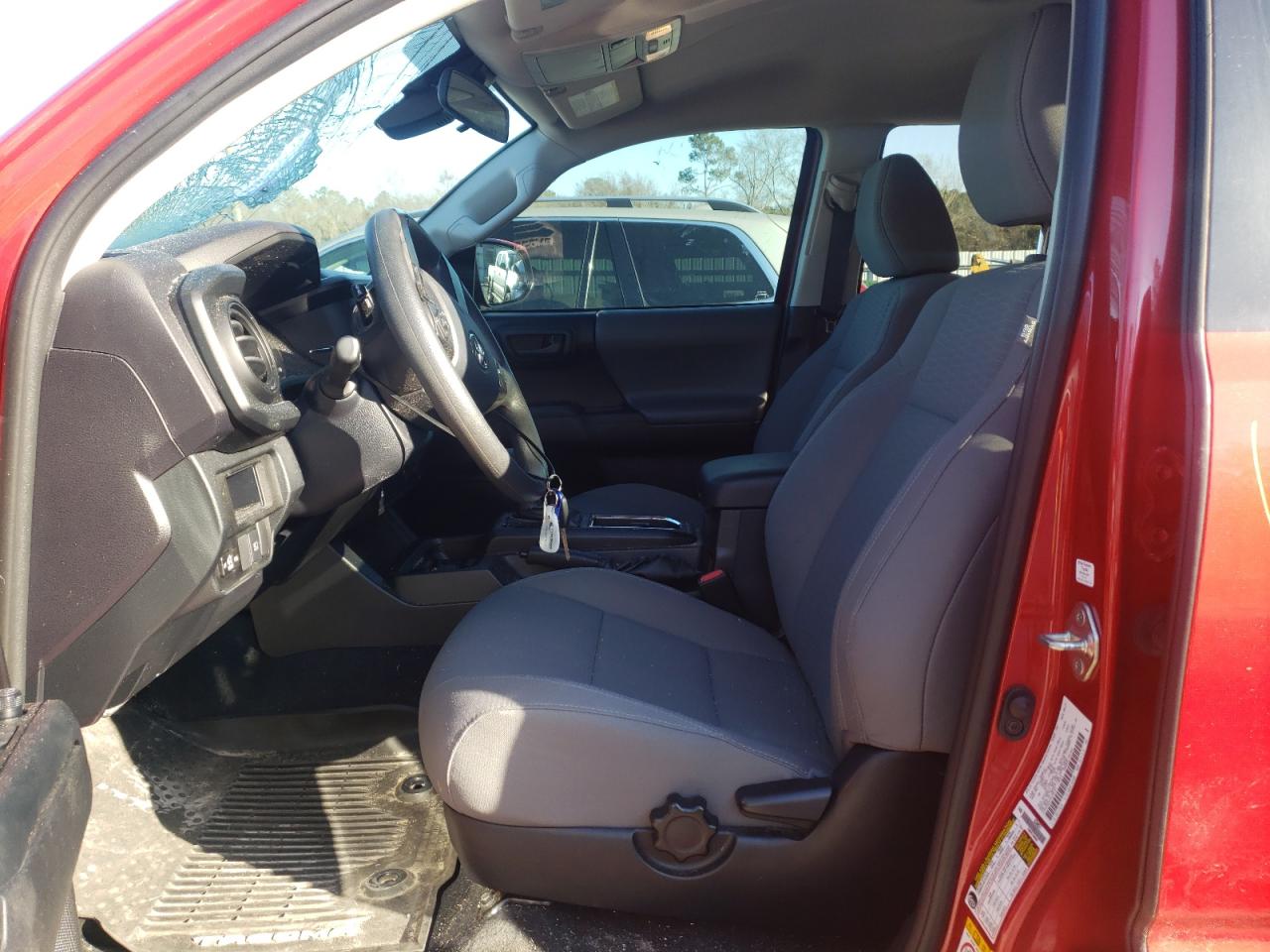 2019 Toyota Tacoma - Image 7