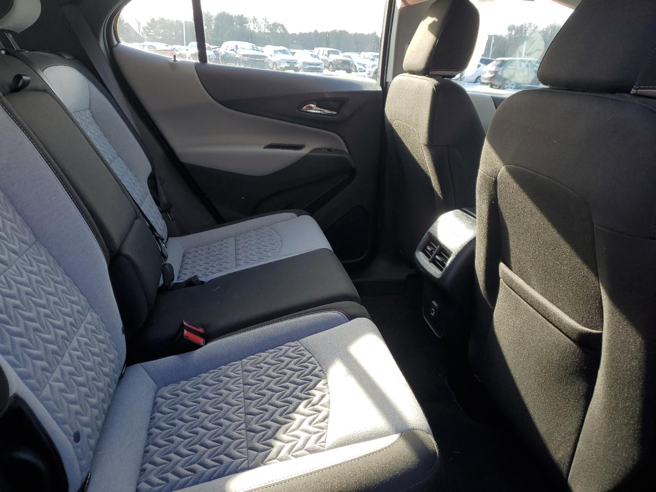 2023 Chevrolet Equinox - Image 11
