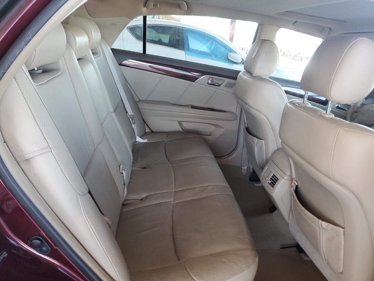 2008 Toyota Avalon - Image 10